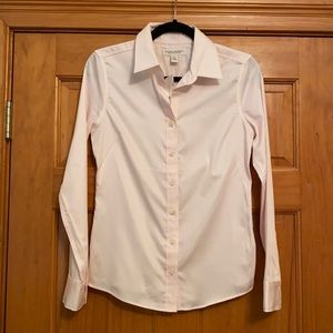 Banana Republic Non-iron fitted button down shirt